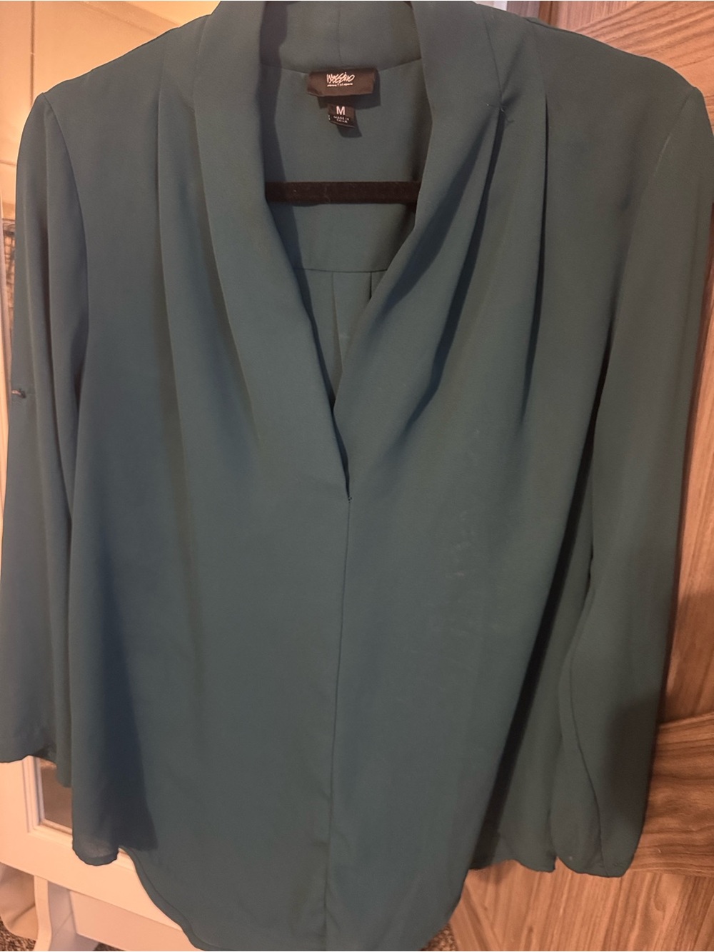 Mossimo Teal Blue-Green Lightweight V Neck Office Business Casual Top Medium